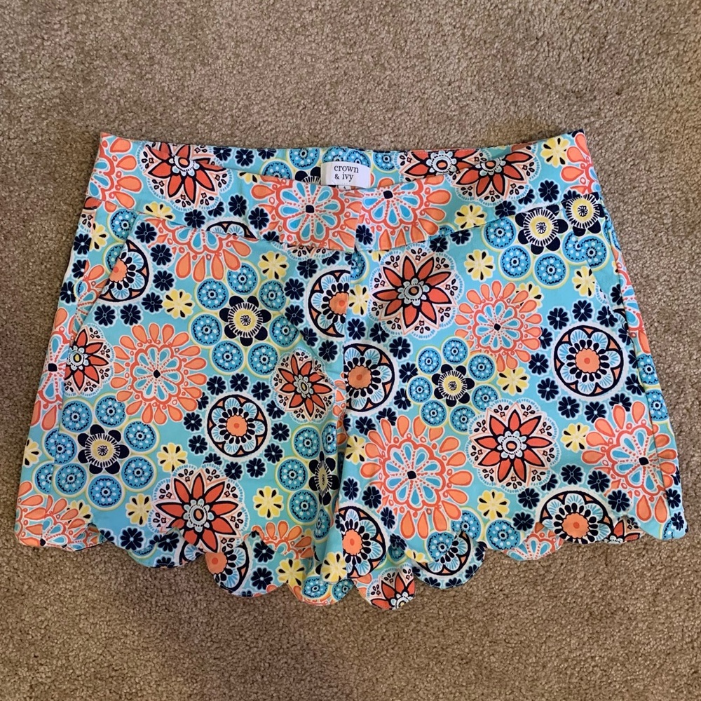Crown & Ivy Colorful Floral Shorts